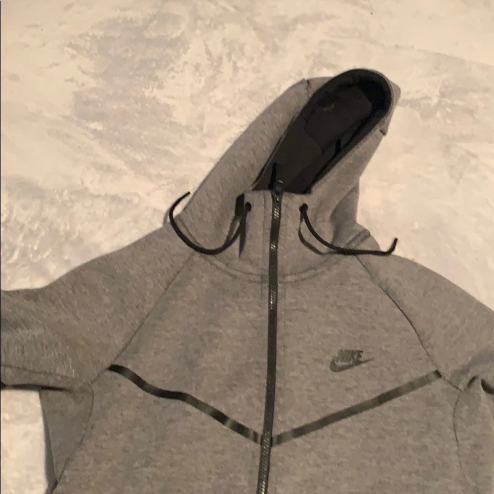 Grey Nike tech